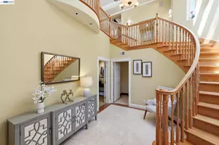 7420 Skyline Blvd, Oakland, CA 94611 - Photo 9