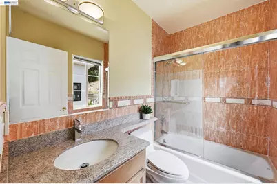 7420 Skyline Blvd, Oakland, CA 94611 - Photo 77