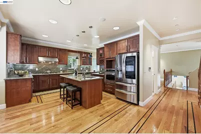 7420 Skyline Blvd, Oakland, CA 94611 - Photo 37