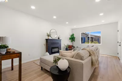 2134 62nd Ave G, Oakland, CA 94621 - Photo 7