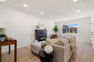 2134 62nd Ave G, Oakland, CA 94621 - Photo 7