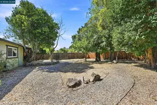 1401 Nicholas Dr, Concord, CA 94520 - Photo 25