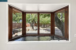 1401 Nicholas Dr, Concord, CA 94520 - Photo 5
