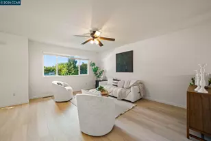 163 Holiday Hills Dr, Martinez, CA 94553 - Photo 3