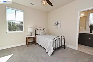 454 Persimmon Common, Livermore, CA 94551 - Photo 19