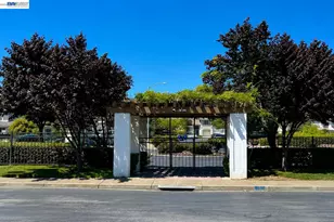 15100 Shining Star Ln, San Leandro, CA 94579 - Photo 31