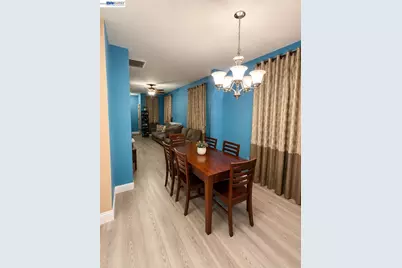 3015 Bayshore Rd #411, Redwood City, CA 94063 - Photo 7