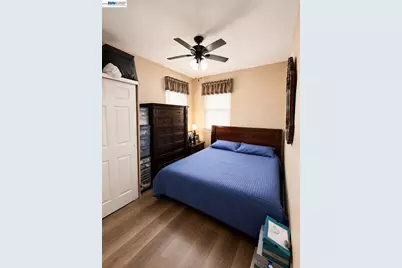 3015 Bayshore Rd #411, Redwood City, CA 94063 - Photo 13