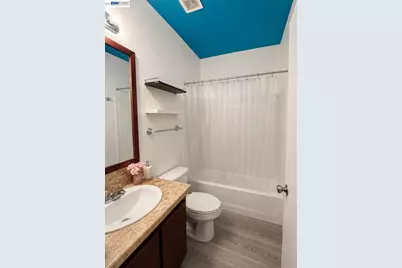3015 Bayshore Rd #411, Redwood City, CA 94063 - Photo 23