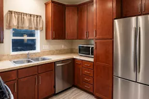 3015 Bayshore Rd, Redwood City, CA 94063 - Photo 11