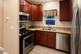 3015 Bayshore Rd, Redwood City, CA 94063 - Photo 5