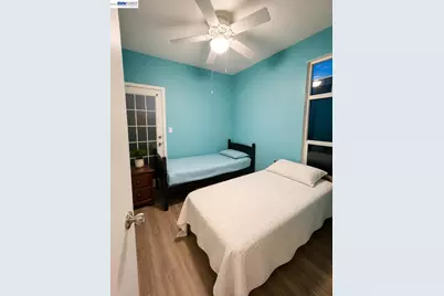 3015 Bayshore Rd #411, Redwood City, CA 94063 - Photo 19