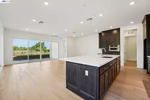 1151 Riverbend Dr, Brentwood, CA 94513 - Photo 9