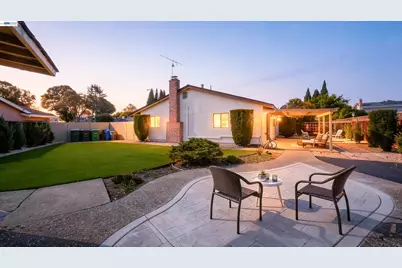 32321 Pollux Ct, Union City, CA 94587 - Photo 21