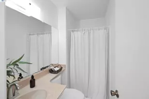 32321 Pollux Ct, Union City, CA 94587 - Photo 15