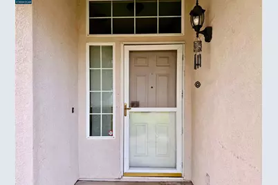 1990 Pisa Cir, Stockton, CA 95206 - Photo 5