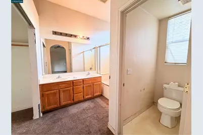 1990 Pisa Cir, Stockton, CA 95206 - Photo 31