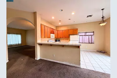 1990 Pisa Cir, Stockton, CA 95206 - Photo 15