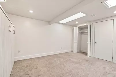 1451 13th St #1, Oakland, CA 94607 - Photo 13