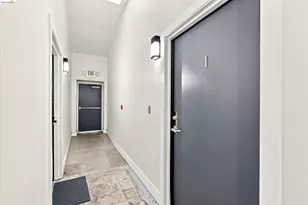 1451 13th St, Oakland, CA 94607 - Photo 1