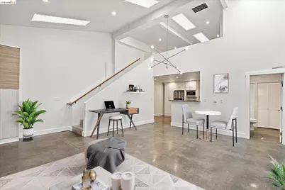 1451 13th St #1, Oakland, CA 94607 - Photo 5