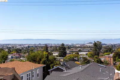 6124 Laird Ave, Oakland, CA 94605 - Photo 7