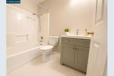 932 Edgewood Cir, Suisun City, CA 94585 - Photo 9