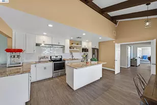 2061 Dalis Dr, Concord, CA 94520 - Photo 31