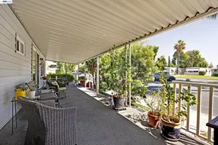 2061 Dalis Dr, Concord, CA 94520 - Photo 21