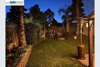 34515 Bentley Ct, Fremont, CA 94555 - Photo 39