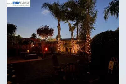 34515 Bentley Ct, Fremont, CA 94555 - Photo 41