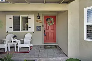 34515 Bentley Ct, Fremont, CA 94555 - Photo 3