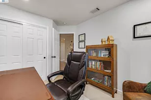 34515 Bentley Ct, Fremont, CA 94555 - Photo 9