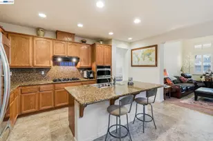 9569 Nicole Ln, Elk Grove, CA 95758 - Photo 25