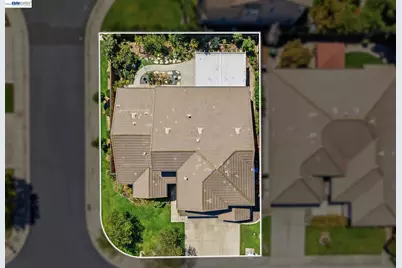 9569 Nicole Ln, Elk Grove, CA 95758 - Photo 59