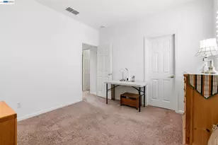 9569 Nicole Ln, Elk Grove, CA 95758 - Photo 39