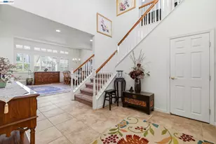 9569 Nicole Ln, Elk Grove, CA 95758 - Photo 7