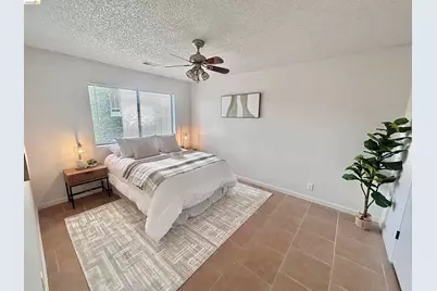 9 Quail Hill Ln, Richmond, CA 94803 - Photo 11