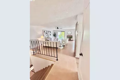 9 Quail Hill Ln, Richmond, CA 94803 - Photo 3