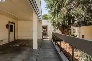 6139 Montgomery Pl, San Jose, CA 95135 - Photo 3