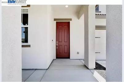 668 Landmark Pt, Lathrop, CA 95330 - Photo 7