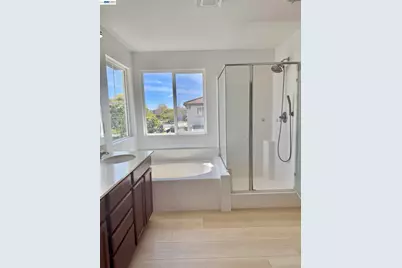 668 Landmark Pt, Lathrop, CA 95330 - Photo 29