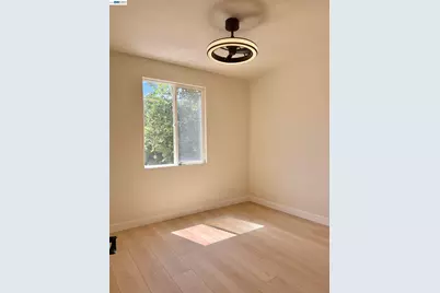 668 Landmark Pt, Lathrop, CA 95330 - Photo 19