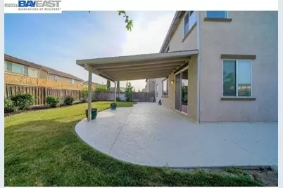 668 Landmark Pt, Lathrop, CA 95330 - Photo 47
