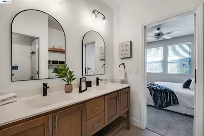 2283 Gibbons St, Hayward, CA 94541 - Photo 25