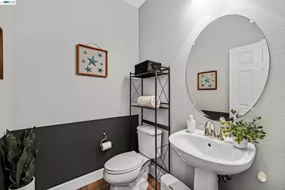 2283 Gibbons St, Hayward, CA 94541 - Photo 21