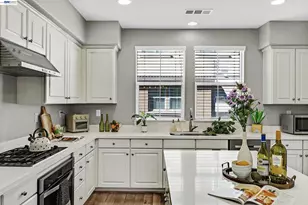 2283 Gibbons St, Hayward, CA 94541 - Photo 17