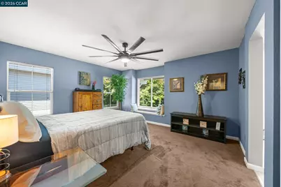 561 Loch Lomond Way, Fairfield, CA 94534 - Photo 29