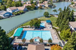 561 Loch Lomond Way, Fairfield, CA 94534 - Photo 47
