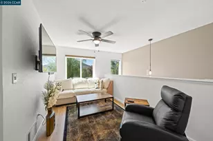561 Loch Lomond Way, Fairfield, CA 94534 - Photo 17